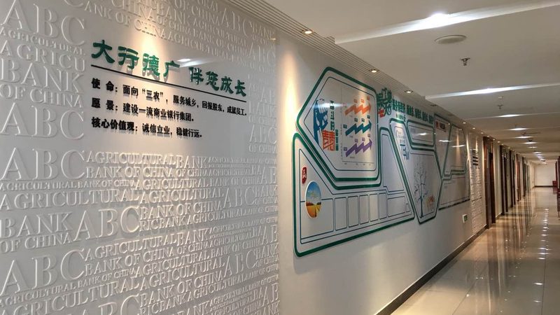 根据《中华人民共和国合同法》的规定，以下情形下，广告服务合同可以解除：
